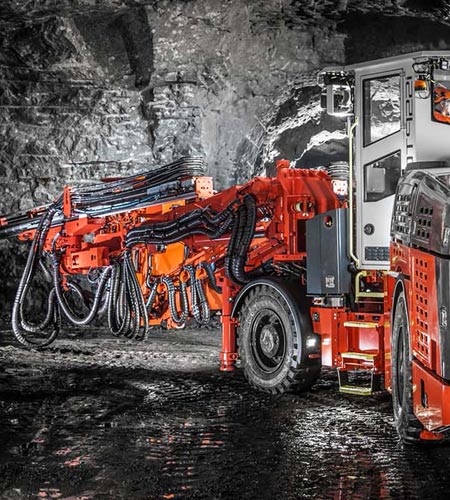 Adesan İş Makinaları Yedek Parça