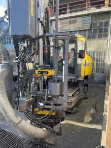 2.El Atlas Copco T35